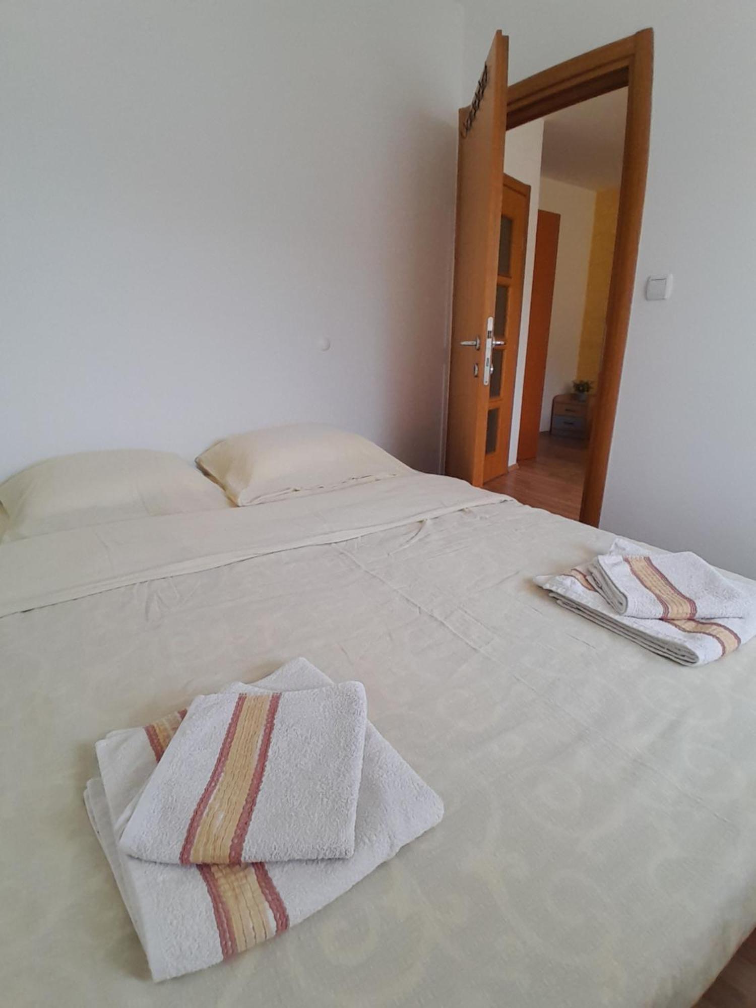 Apartman Lala ฟอชา ภายนอก รูปภาพ